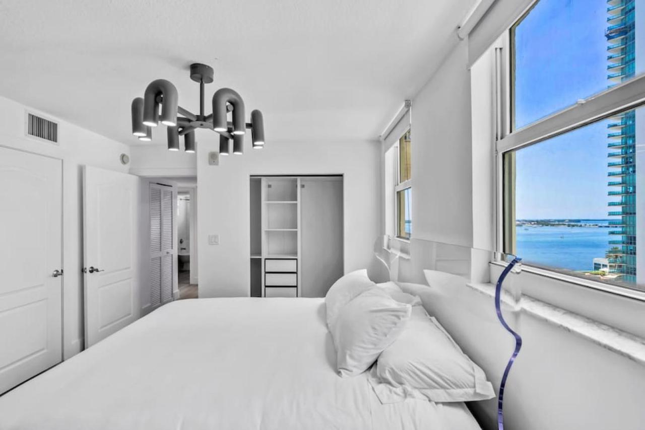 Miami Vice Oceanfront Sky Villa Zewnętrze zdjęcie