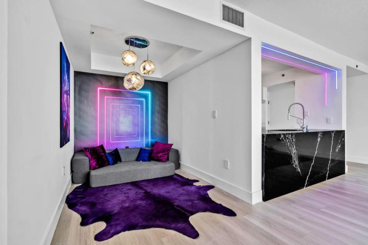 Miami Vice Oceanfront Sky Villa Zewnętrze zdjęcie